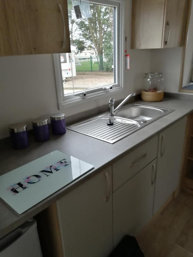 69R Seawick 2 Bedroom Caravan . New For 2022 Saint Osyth Exteriér fotografie